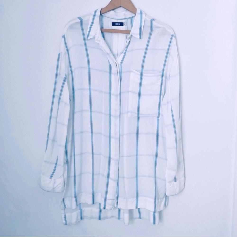 BDG blue and white shirt dress. Size M